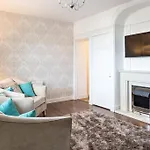 Cosy, Boutique Apartman *