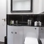 아파트 Cosy, Boutique
