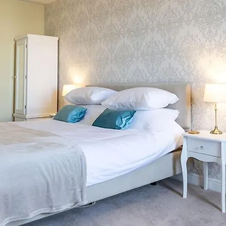 Cosy, Boutique Kirkby Lonsdale