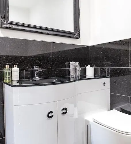 Cosy, Boutique Apartment *